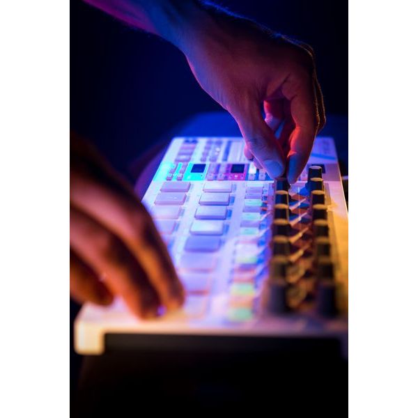 Arturia BeatStep Pro | Industry standard 3-track sequencer with huge connectivity, with included software