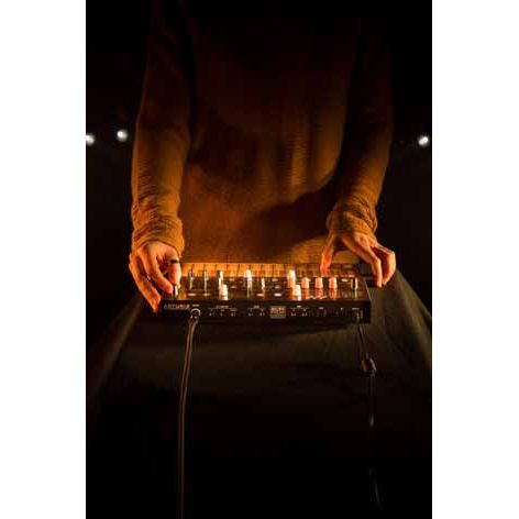 MicroFreak by Arturia | Hybrid Synth, with included software