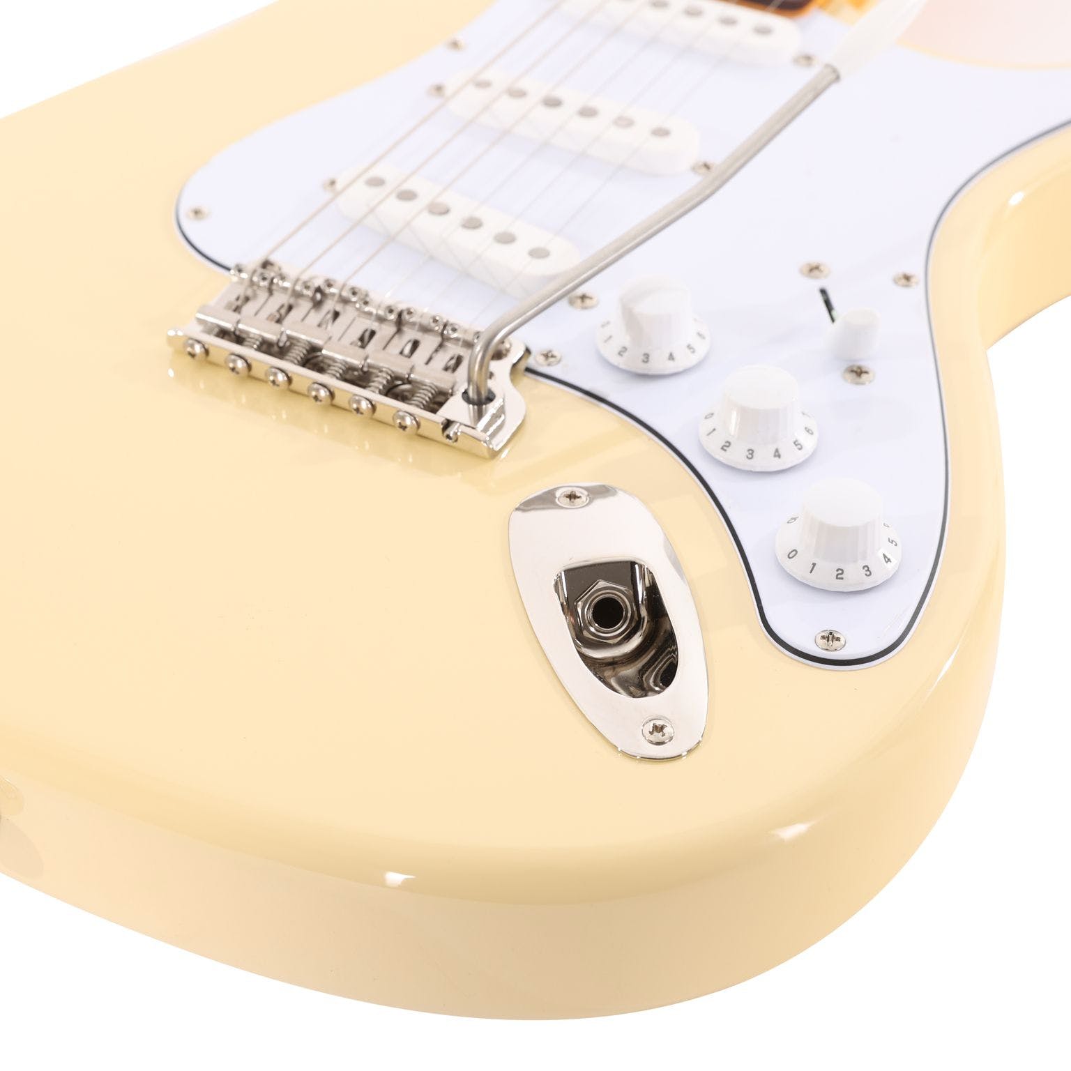 PRS SE Silver Sky Electric Guitar | Moon White | Maple Neck | Rosewood Fingerboard | 3 Single-coil Pickups | J2R3J
