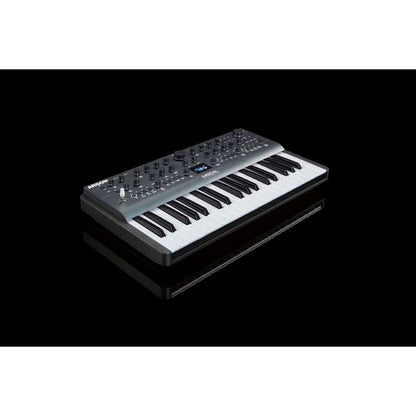 ARGON8 by Modal Electronics | 8-Voice Wavetable Synthesiser with 37 keys and included software