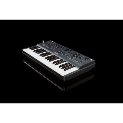 ARGON8 by Modal Electronics | 8-Voice Wavetable Synthesiser with 37 keys and included software