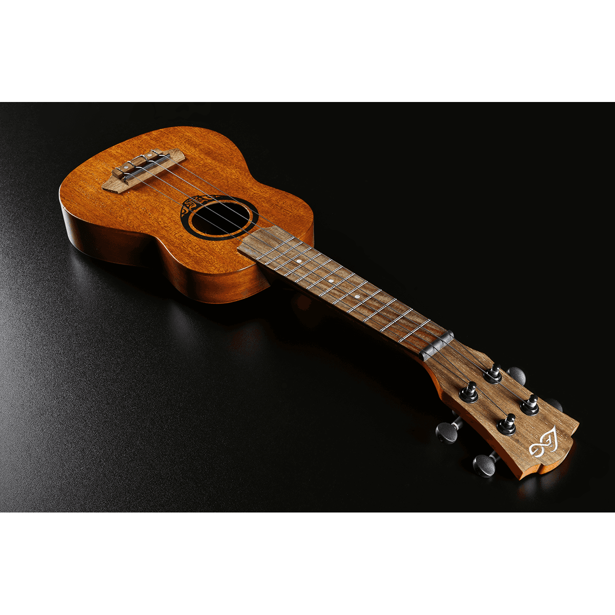LÂG | Baby Soprano Ukulele | Slim Arched Back | BABYTKU110S