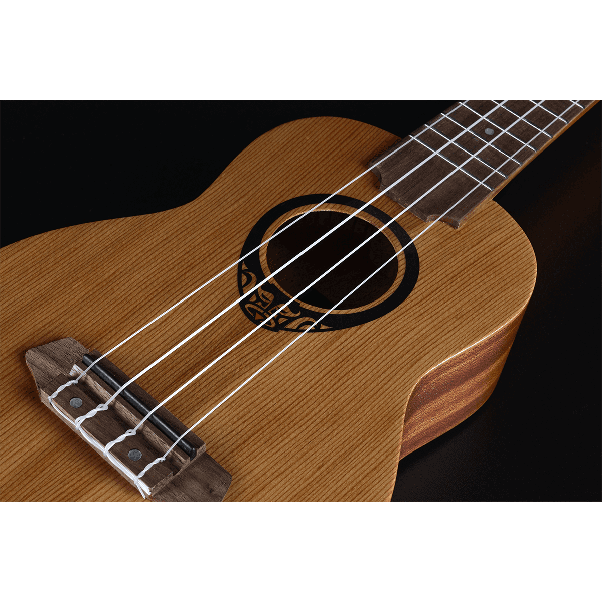 LÂG | Soprano Ukulele | 4 Strings | GLU TKU10S