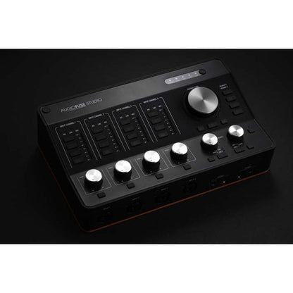 Arturia AudioFuse Studio | High quality audio interface with extreme flexibility and exclusive included software