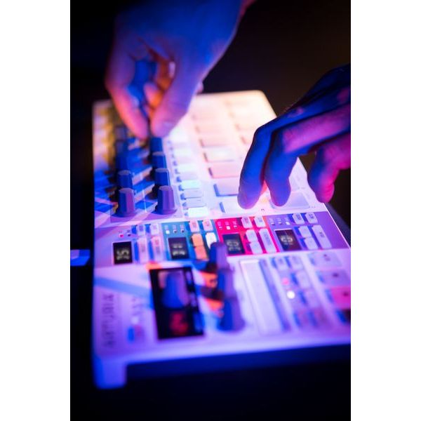 Arturia BeatStep Pro | Industry standard 3-track sequencer with huge connectivity, with included software